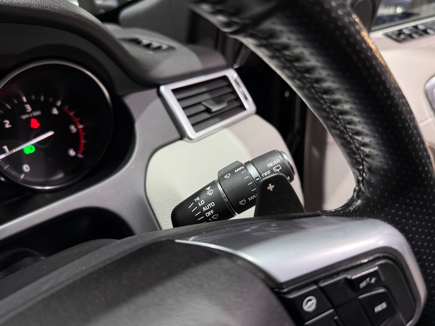 Used Land Rover Discovery Sport 2017 for sale - 76204674: Photo 40