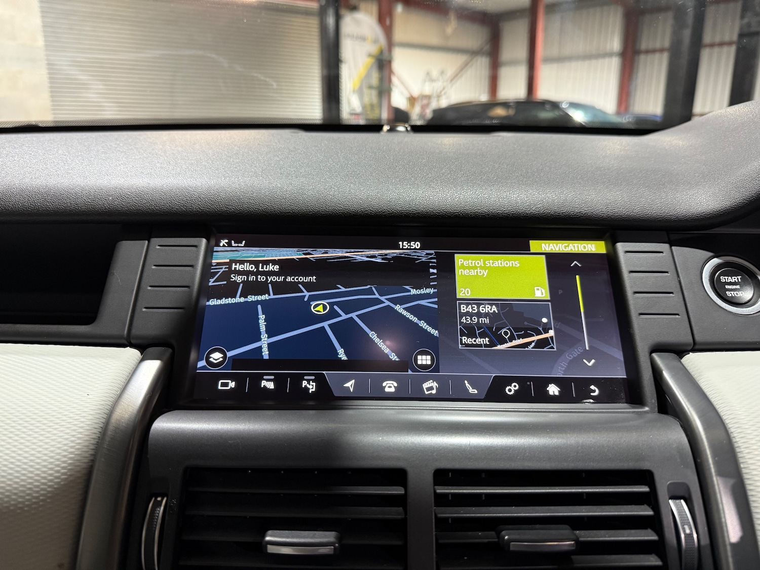 Used Land Rover Discovery Sport 2017 for sale - 76204674: Photo 44