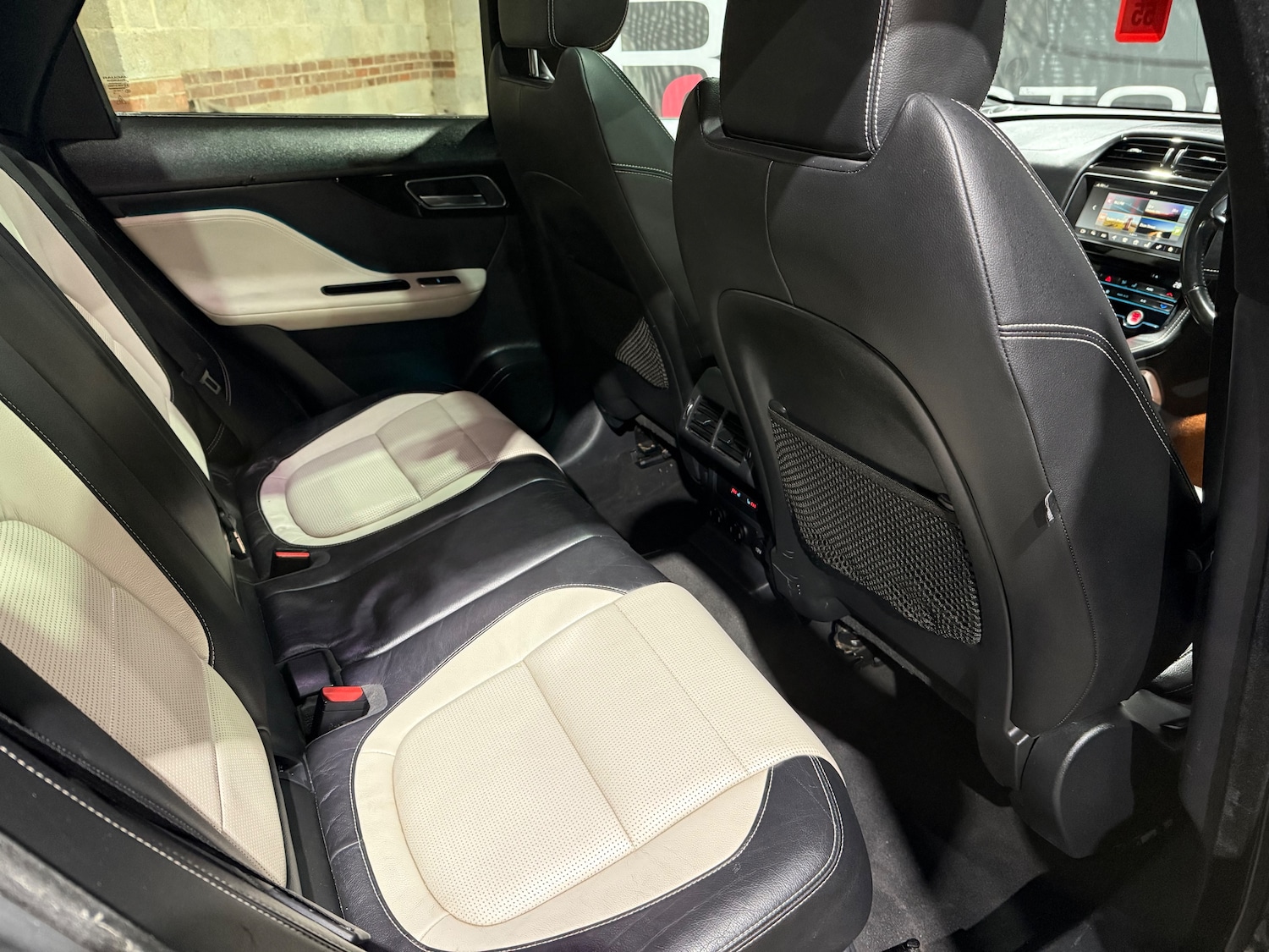 Used Jaguar F-Pace 2016 for sale - 77878683: Photo 34