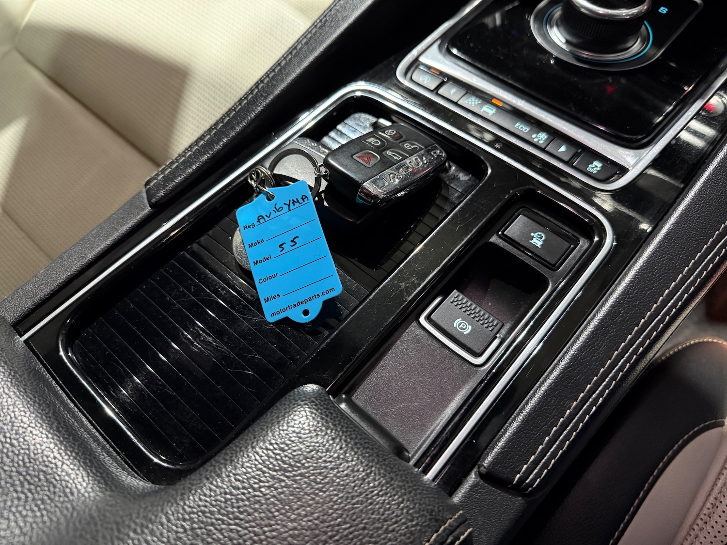 Used Jaguar F-Pace 2016 for sale - 77878683: Photo 49