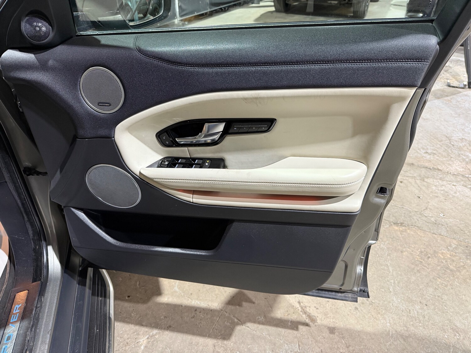 Used Land Rover Range Rover Evoque 2017 for sale - 77755921: Photo 39