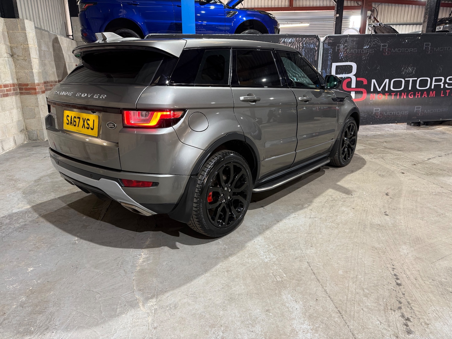 Used Land Rover Range Rover Evoque 2017 for sale - 77755921: Photo 4