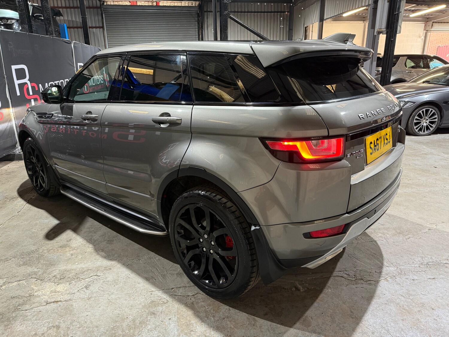 Used Land Rover Range Rover Evoque 2017 for sale - 77755921: Photo 6
