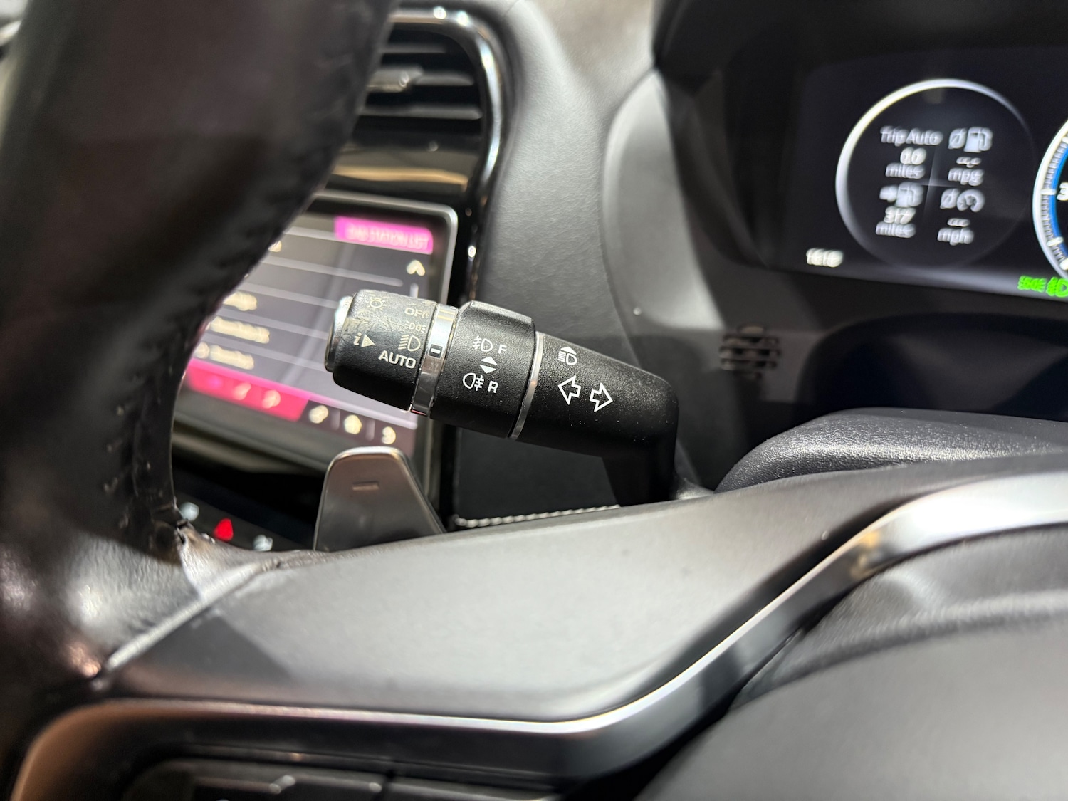 Used Jaguar F-Pace 2017 for sale - 76046967: Photo 43