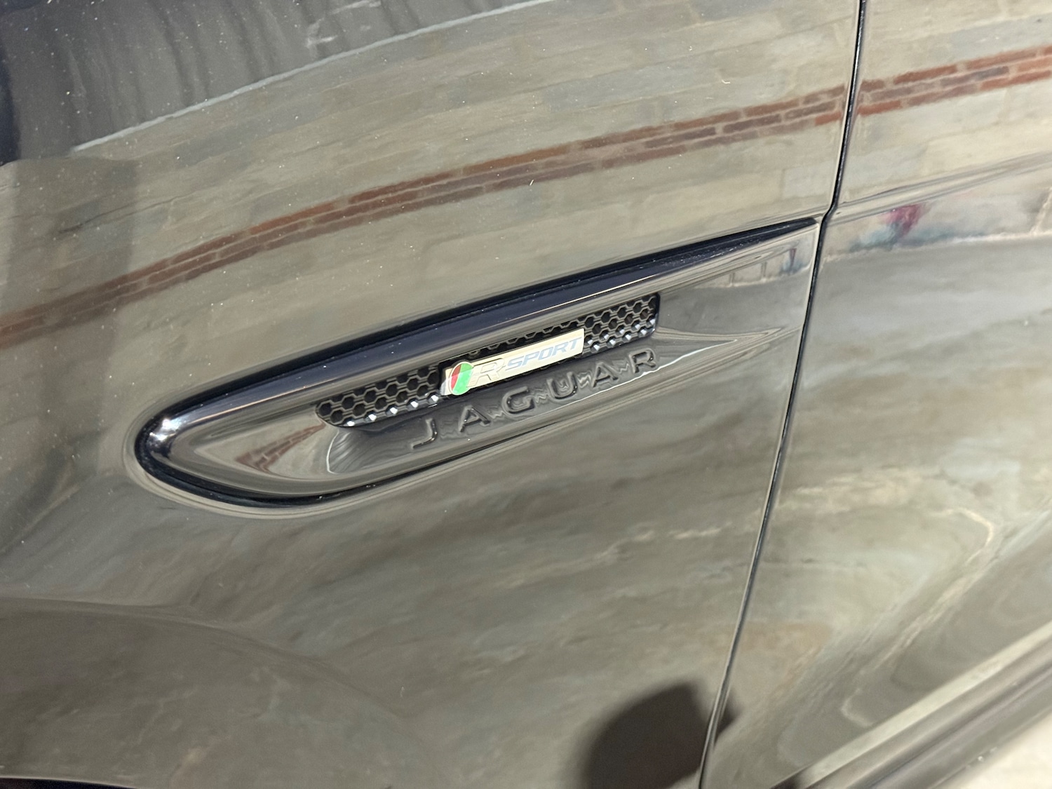 Used Jaguar F-Pace 2017 for sale - 77885533: Photo 11