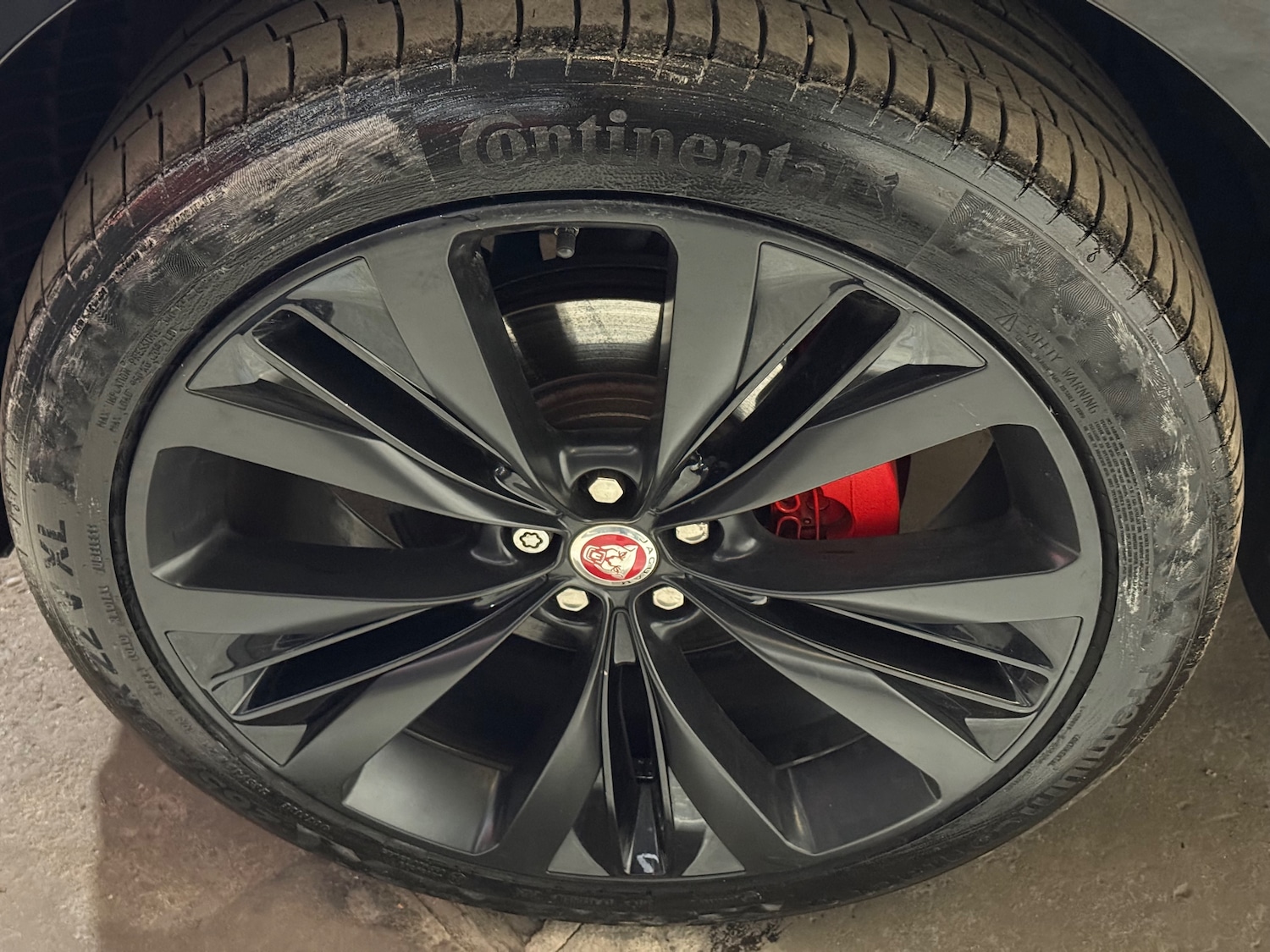 Used Jaguar F-Pace 2017 for sale - 77885533: Photo 12