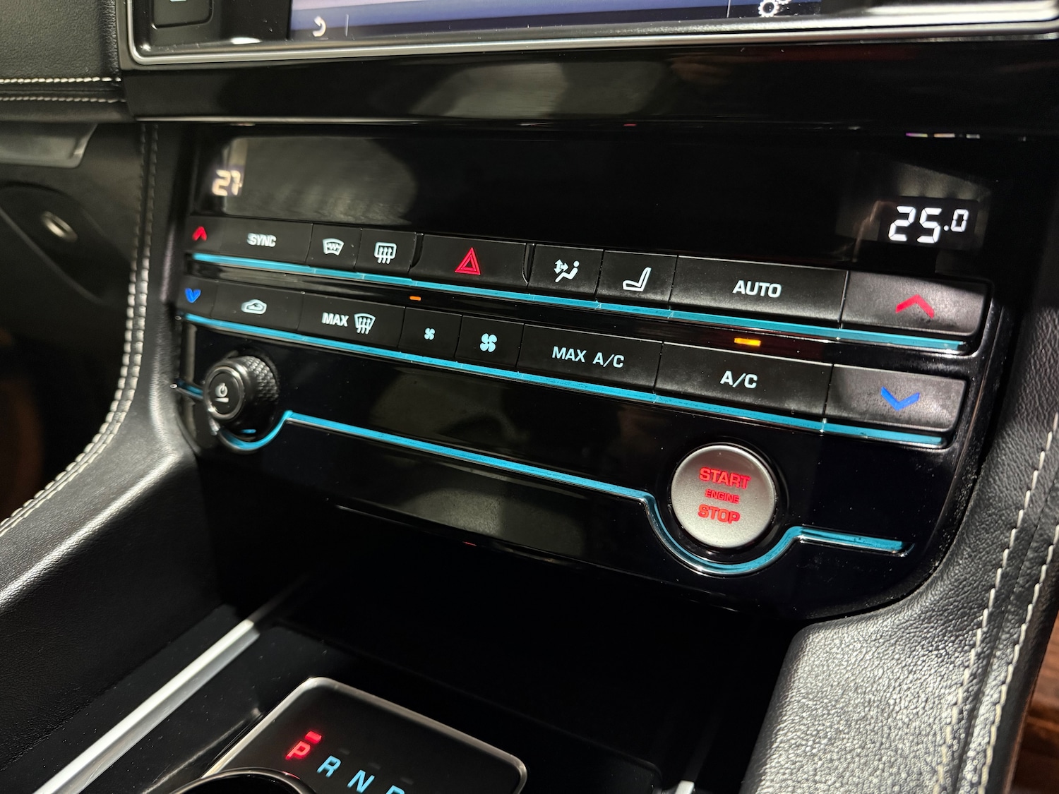 Used Jaguar F-Pace 2017 for sale - 77885533: Photo 52