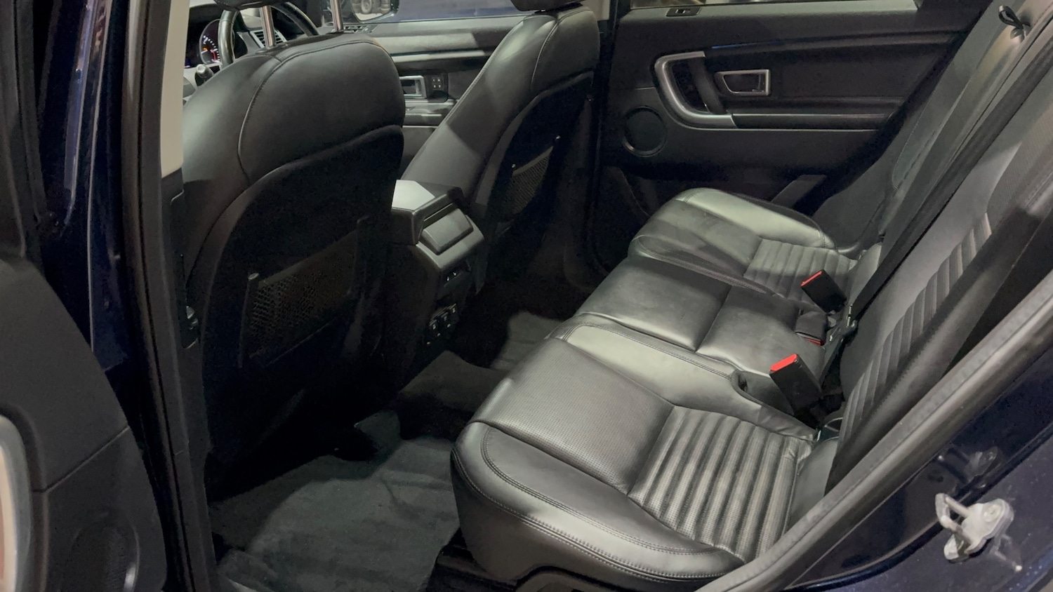 Used Land Rover Discovery Sport 2016 for sale - 77590466: Photo 25