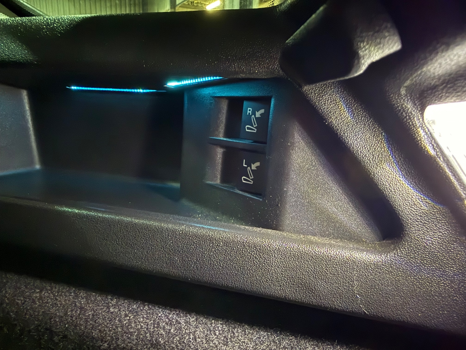 Used Land Rover Discovery Sport 2016 for sale - 77590466: Photo 30