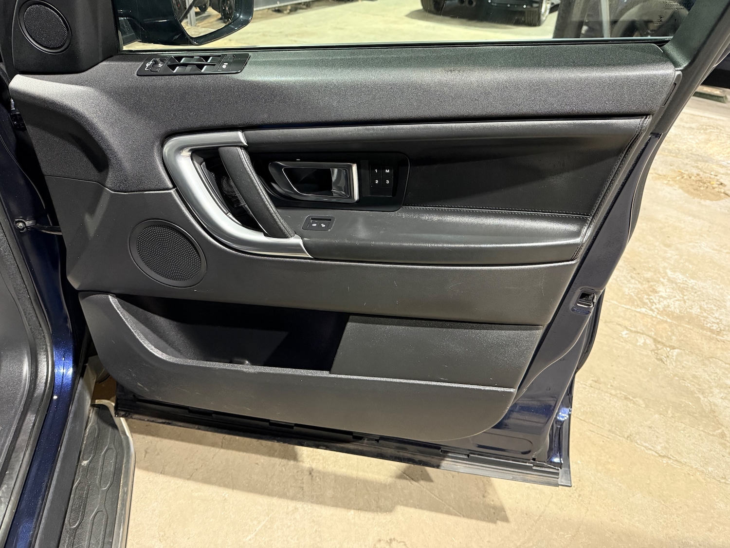 Used Land Rover Discovery Sport 2016 for sale - 77590466: Photo 38