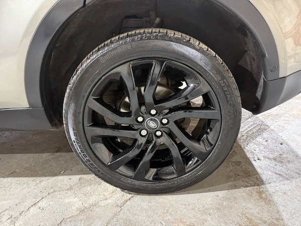 Used Land Rover Discovery Sport 2017 for sale - 76299857: Photo 63