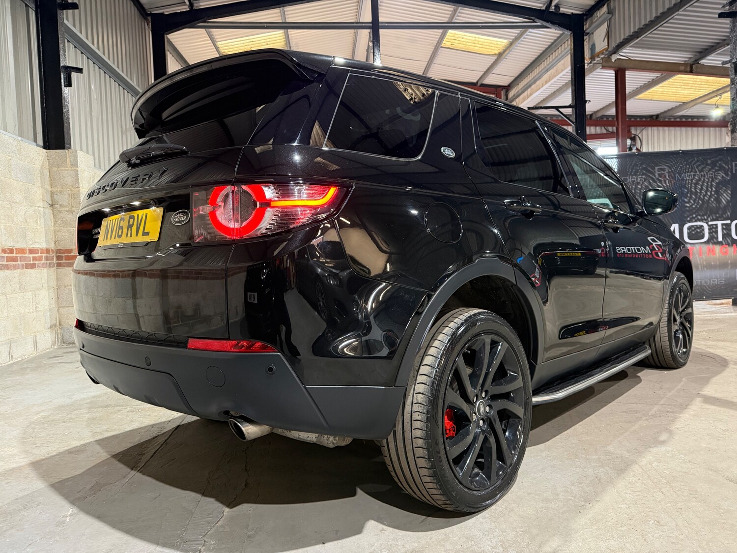 Used Land Rover Discovery Sport 2016 for sale - 77894017: Photo 19