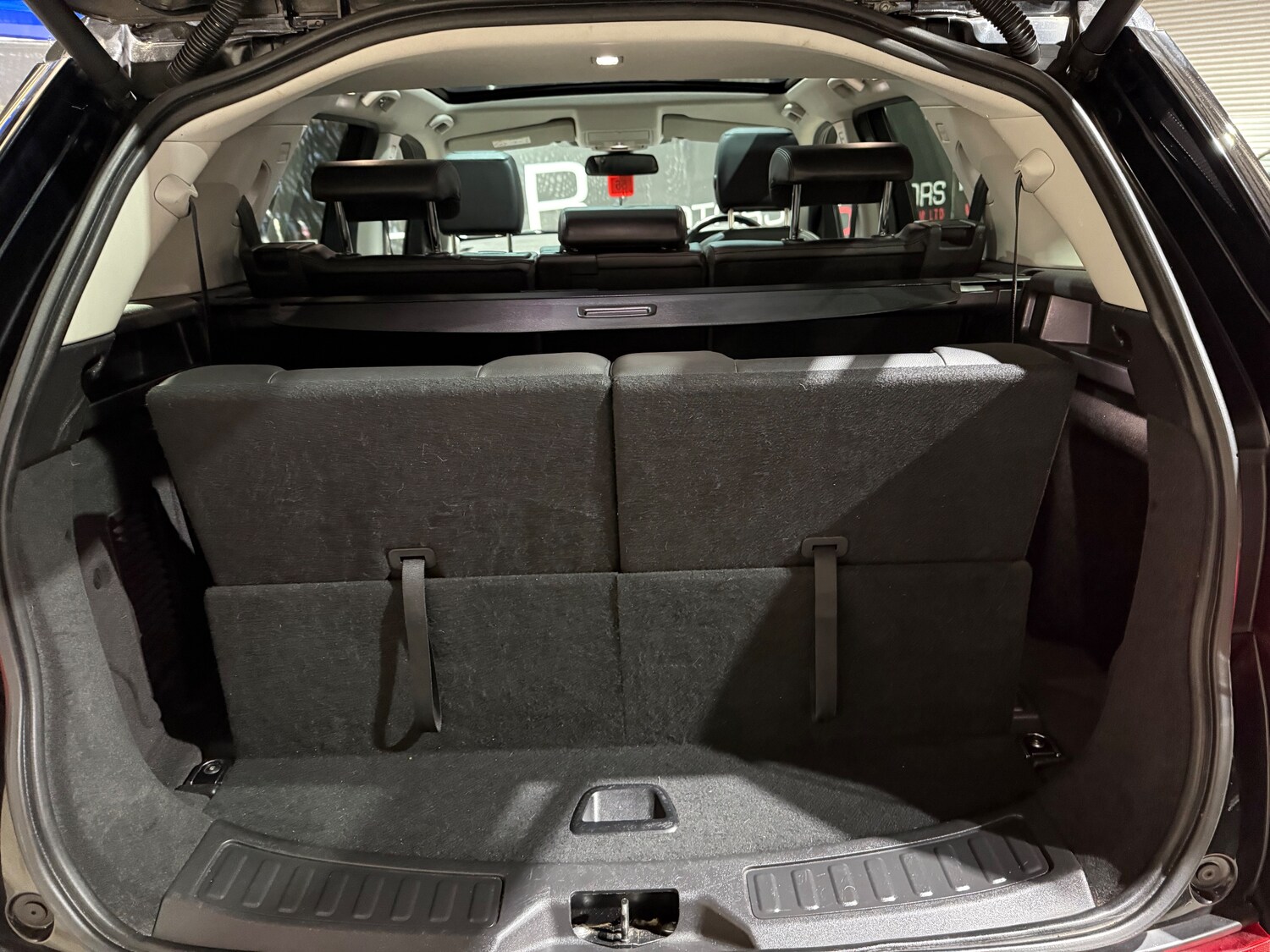 Used Land Rover Discovery Sport 2016 for sale - 77894017: Photo 31