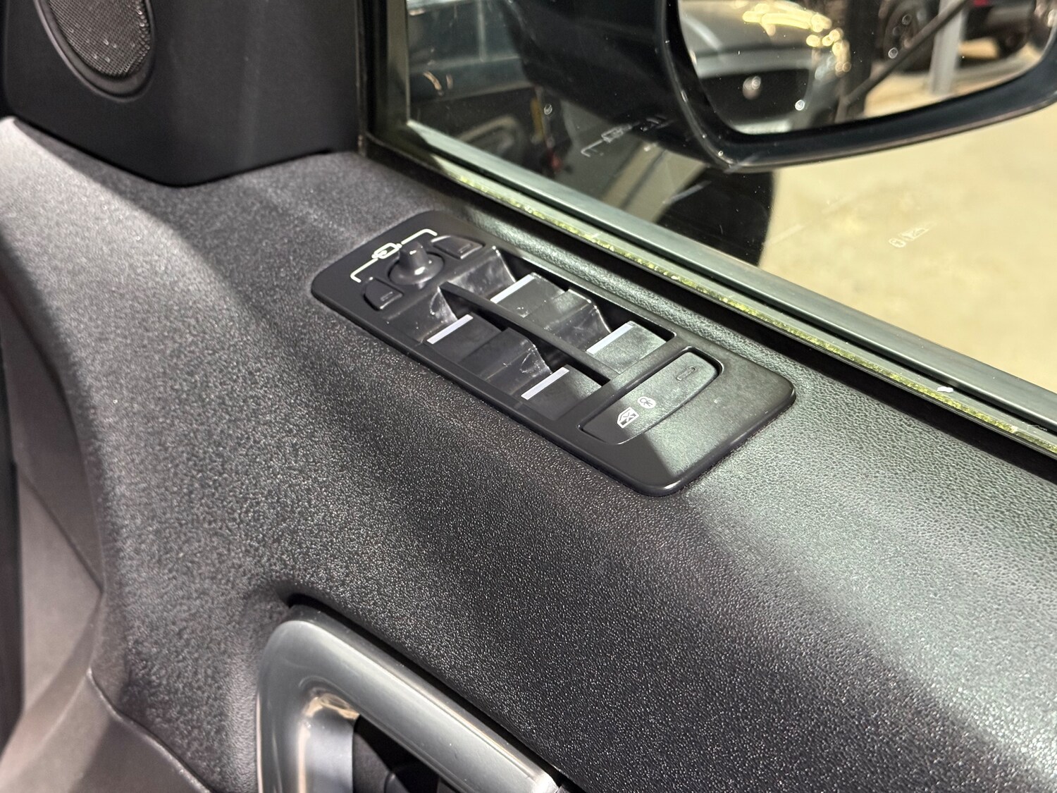 Used Land Rover Discovery Sport 2016 for sale - 77894017: Photo 41