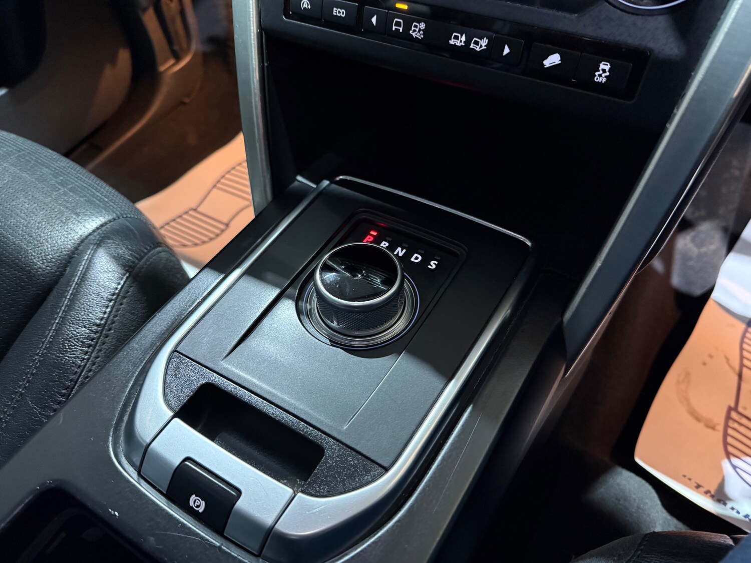 Used Land Rover Discovery Sport 2016 for sale - 77894017: Photo 50