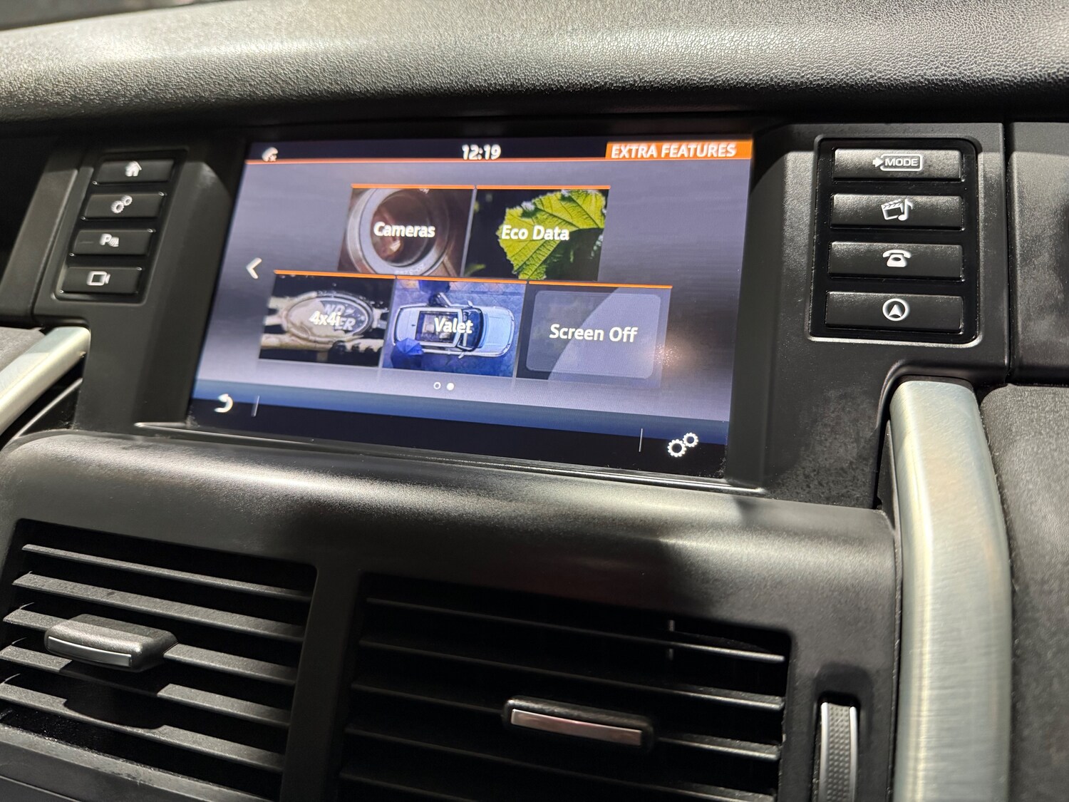 Used Land Rover Discovery Sport 2016 for sale - 77894017: Photo 53