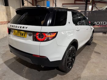 Used Land Rover Discovery Sport 2017 for sale - 79627084: Photo