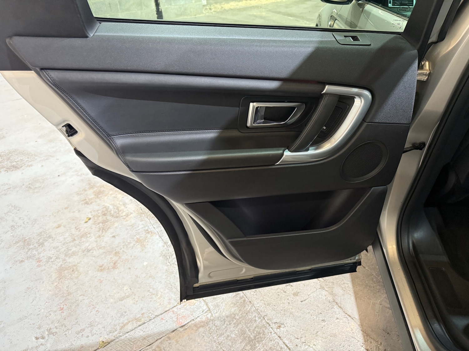Used Land Rover Discovery Sport 2016 for sale - 76171042: Photo 14