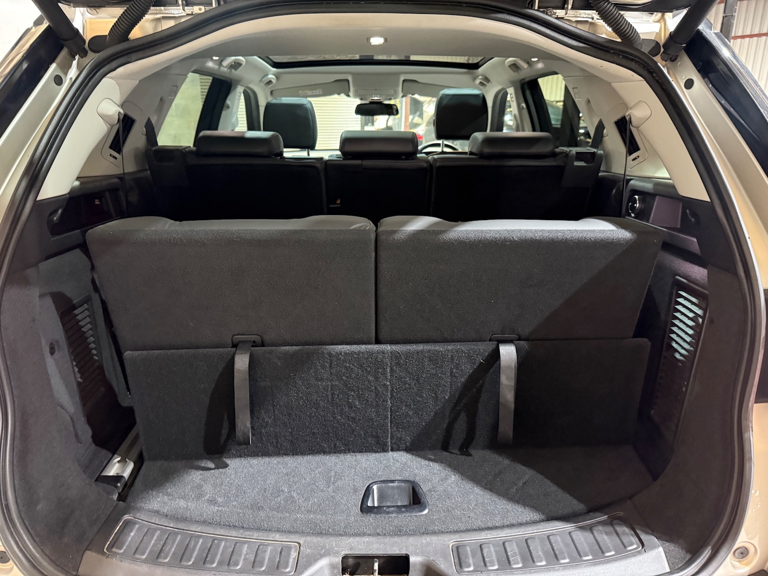 Used Land Rover Discovery Sport 2016 for sale - 76171042: Photo 21