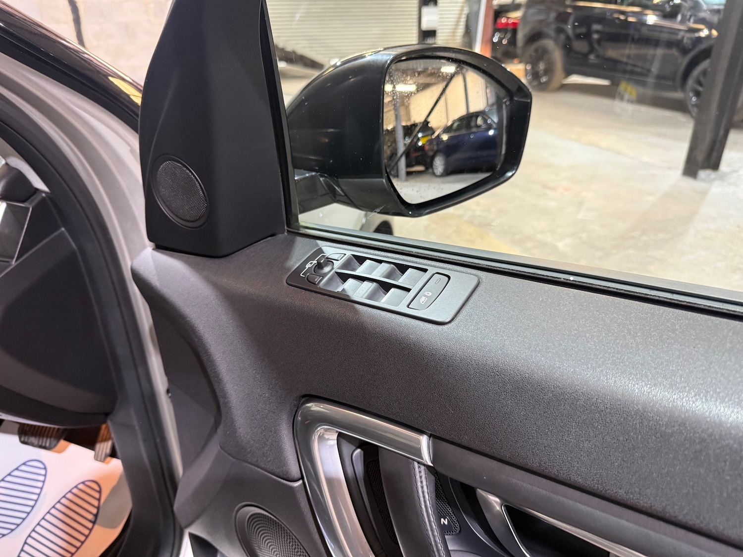 Used Land Rover Discovery Sport 2016 for sale - 76171042: Photo 29
