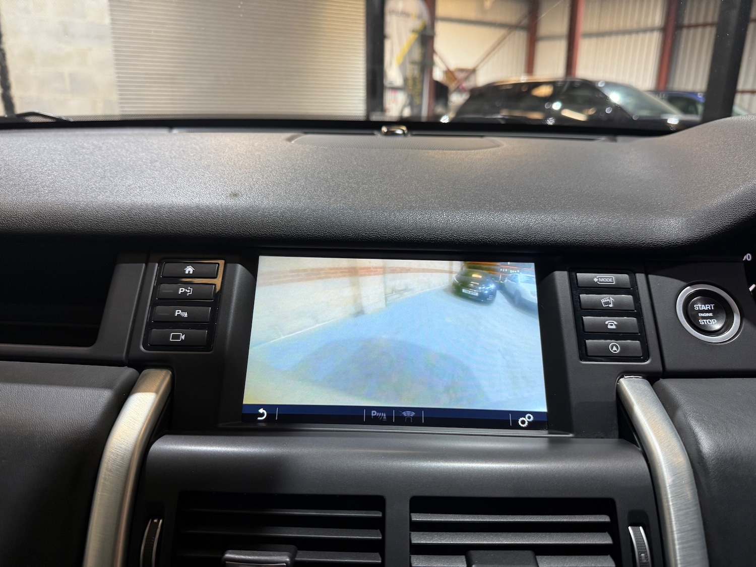 Used Land Rover Discovery Sport 2016 for sale - 76171042: Photo 43
