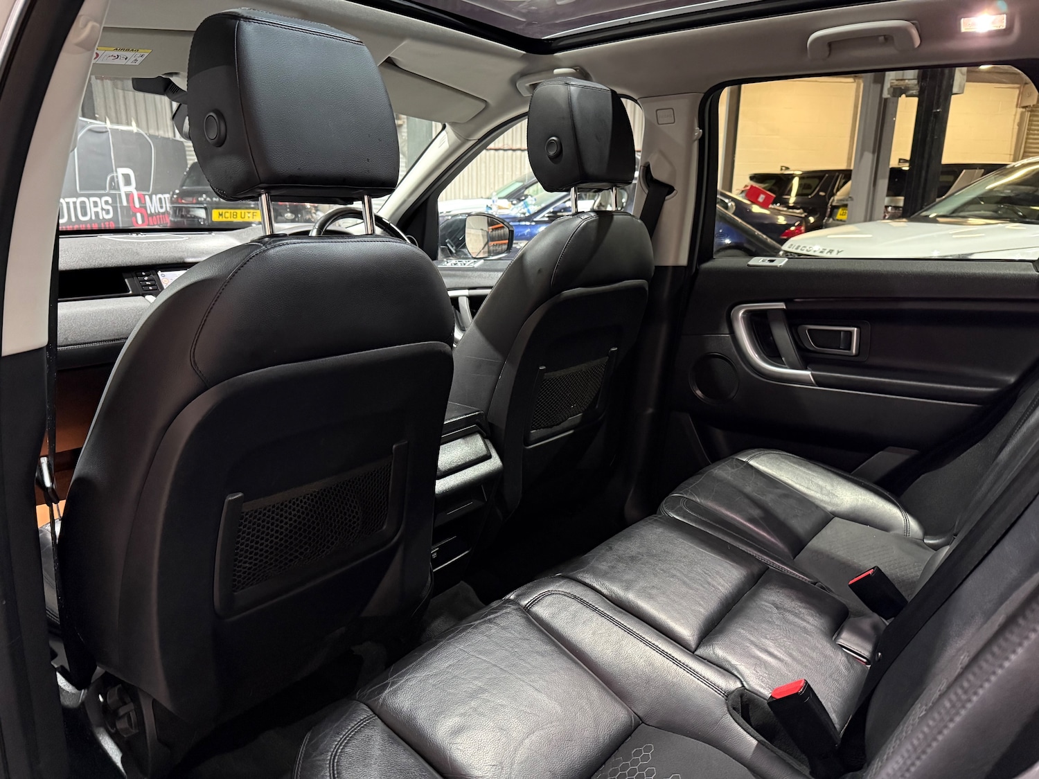 Used Land Rover Discovery Sport 2017 for sale - 77428287: Photo 15