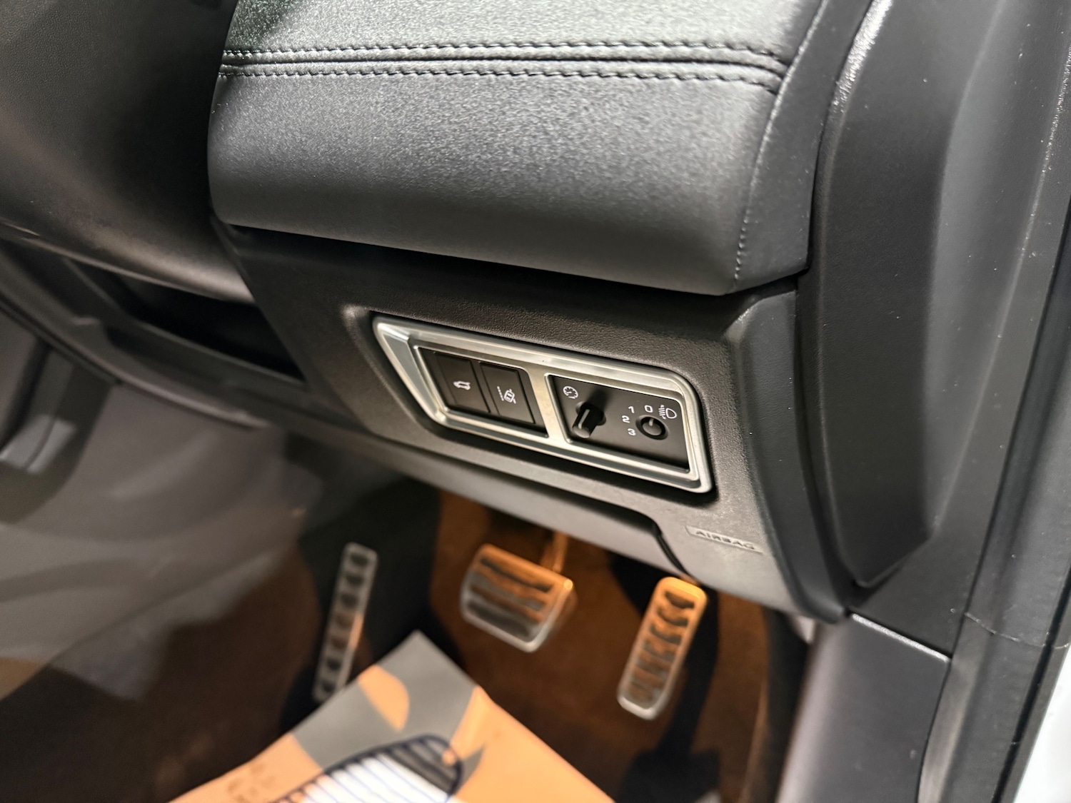 Used Land Rover Discovery Sport 2017 for sale - 77428287: Photo 26