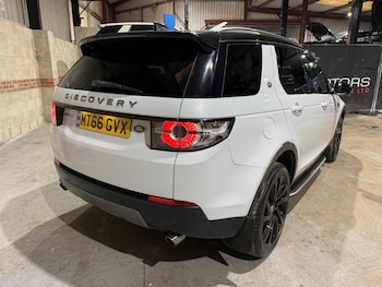 Used Land Rover Discovery Sport 2017 for sale - 77428287: Photo