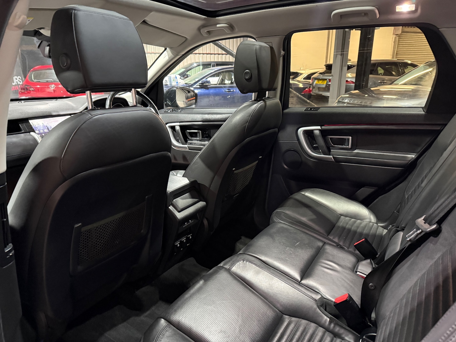 Used Land Rover Discovery Sport 2016 for sale - 77313005: Photo 14