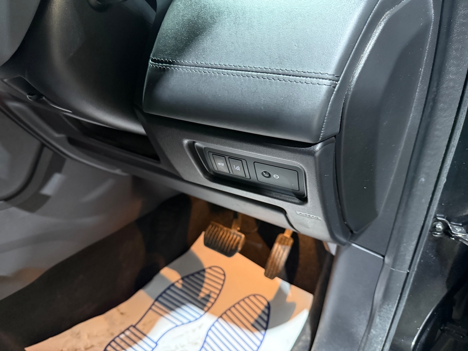 Used Land Rover Discovery Sport 2016 for sale - 77313005: Photo 28