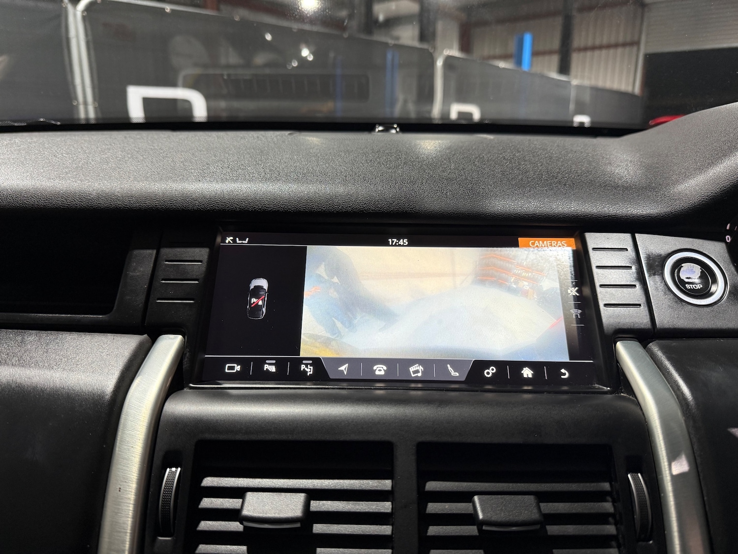 Used Land Rover Discovery Sport 2016 for sale - 77313005: Photo 40