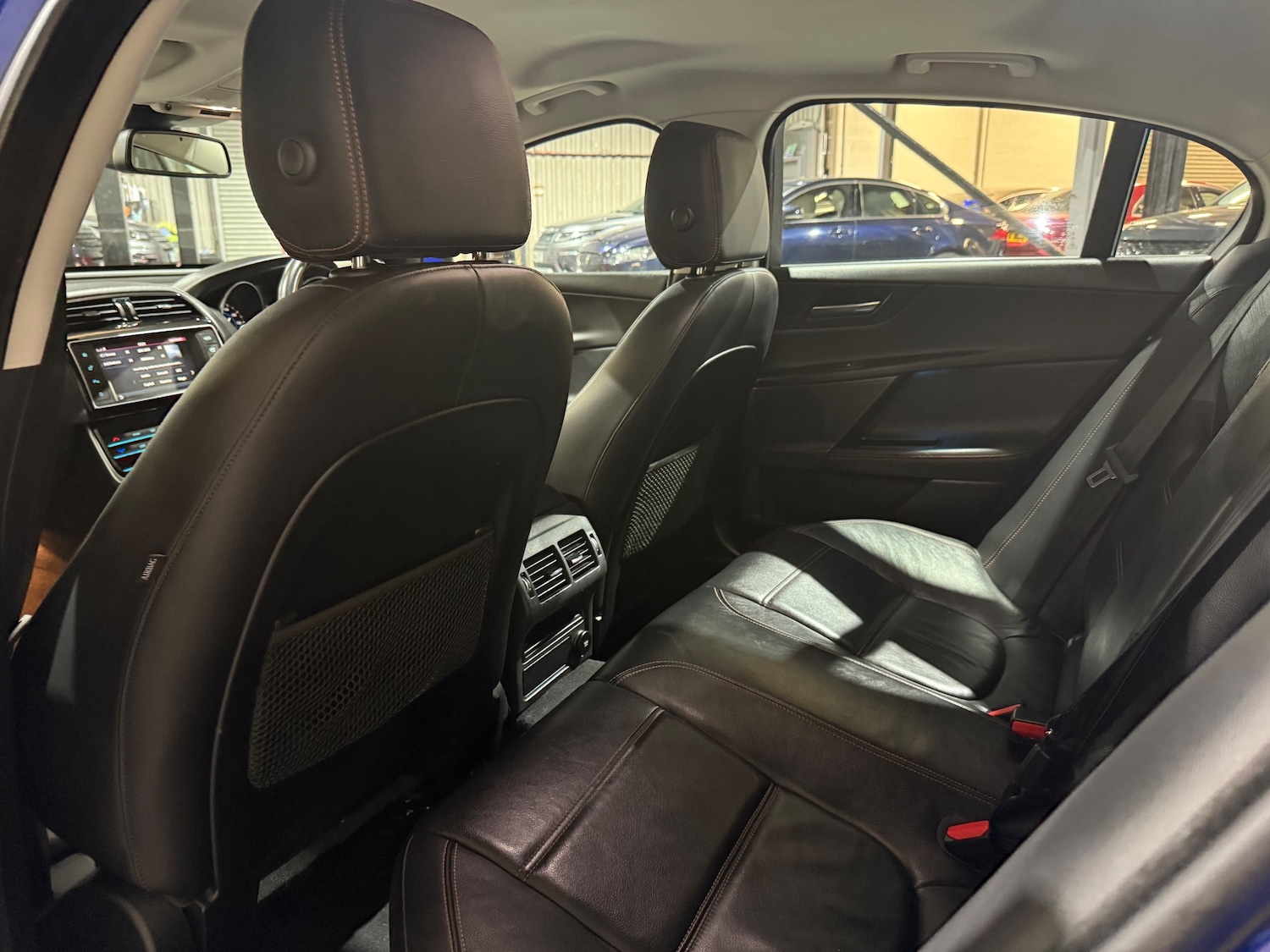 Used Jaguar XE 2018 for sale - 76495789: Photo 17