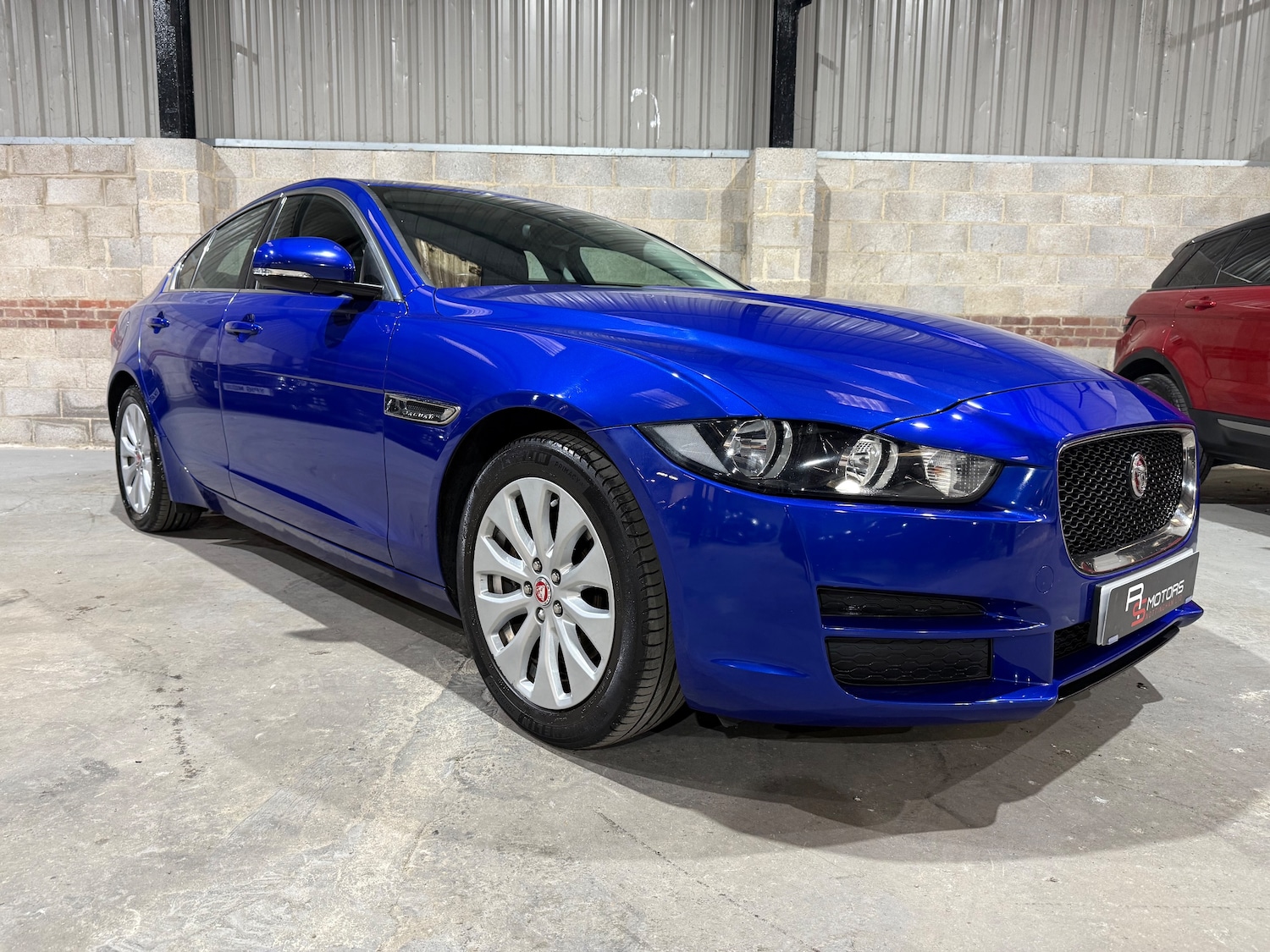 Used Jaguar XE 2018 for sale - 76495789: Photo 46