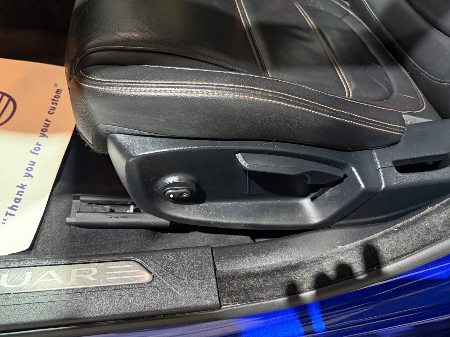 Used Jaguar XE 2018 for sale - 76495789: Photo 9