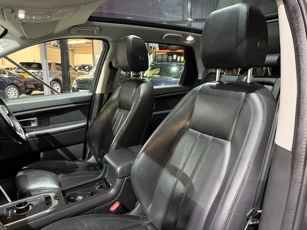 Used Land Rover Discovery Sport 2016 for sale - 76204672: Photo 11