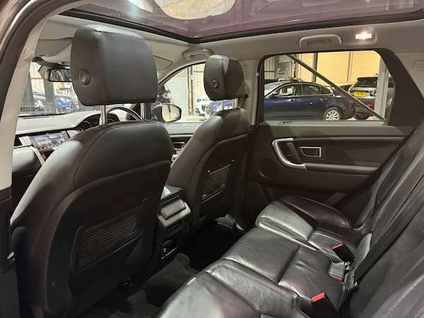 Used Land Rover Discovery Sport 2016 for sale - 76204672: Photo 15