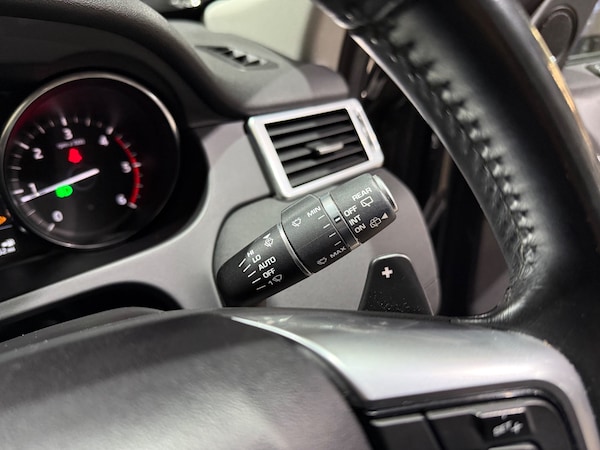 Used Land Rover Discovery Sport 2016 for sale - 76204672: Photo 33