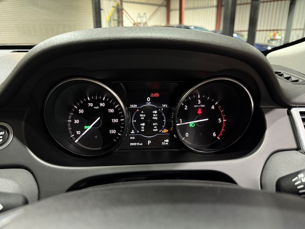 Used Land Rover Discovery Sport 2016 for sale - 76204672: Photo 36