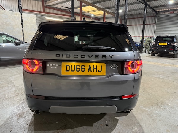 Used Land Rover Discovery Sport 2016 for sale - 76204672: Photo 4