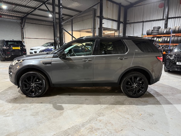 Used Land Rover Discovery Sport 2016 for sale - 76204672: Photo 5