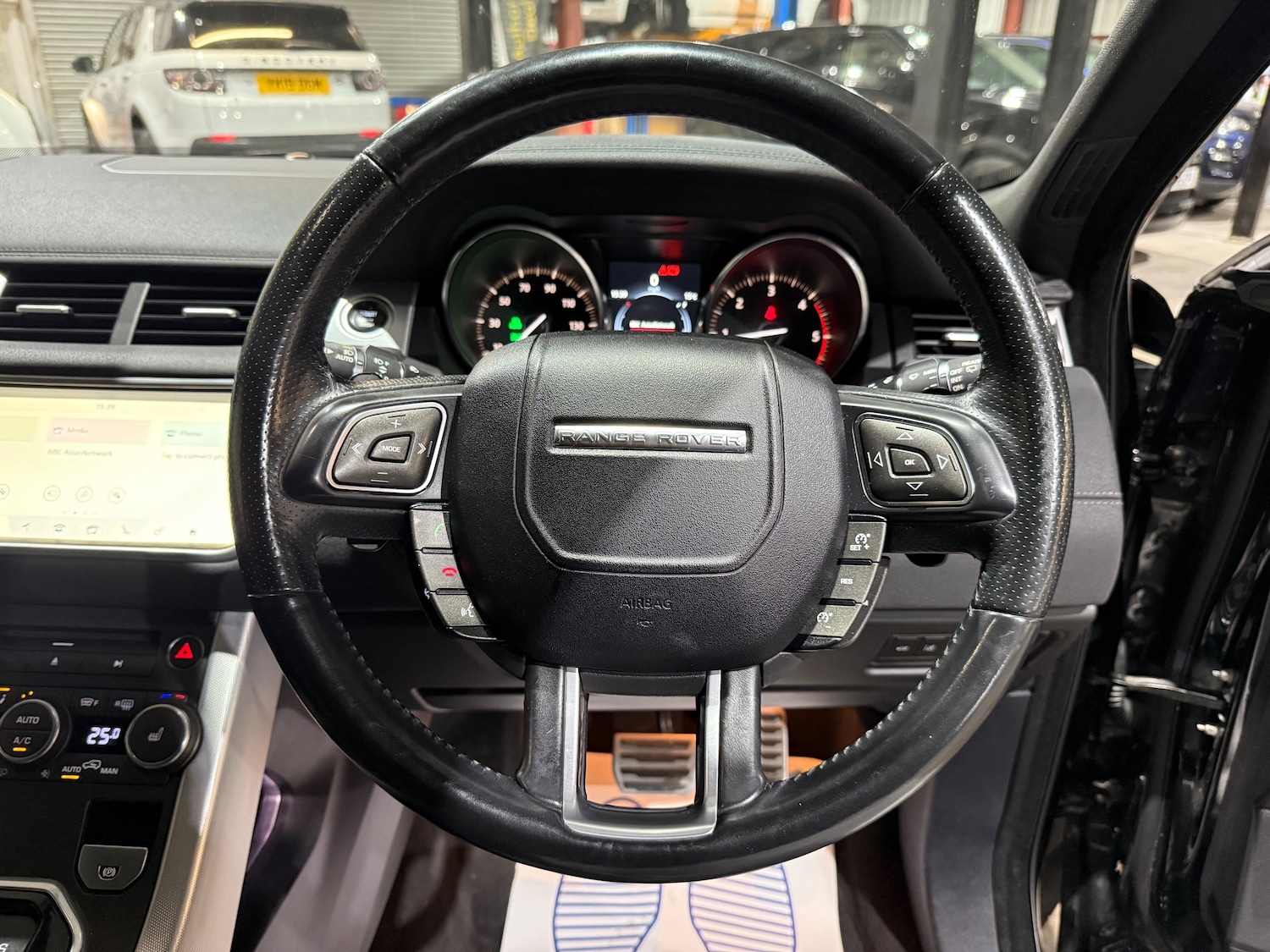 Used Land Rover Range Rover Evoque 2016 for sale - 76557826: Photo 29