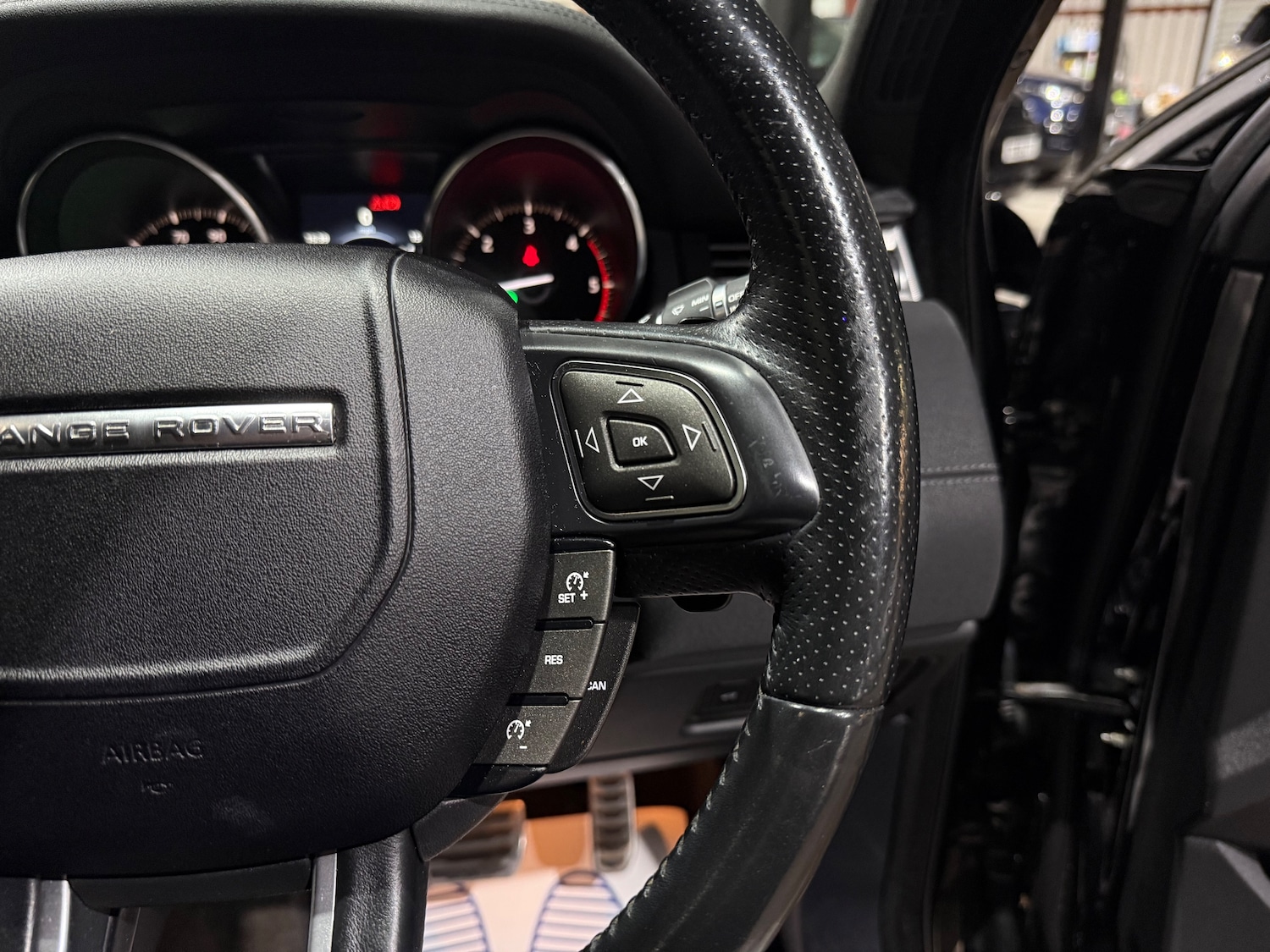 Used Land Rover Range Rover Evoque 2016 for sale - 76557826: Photo 31