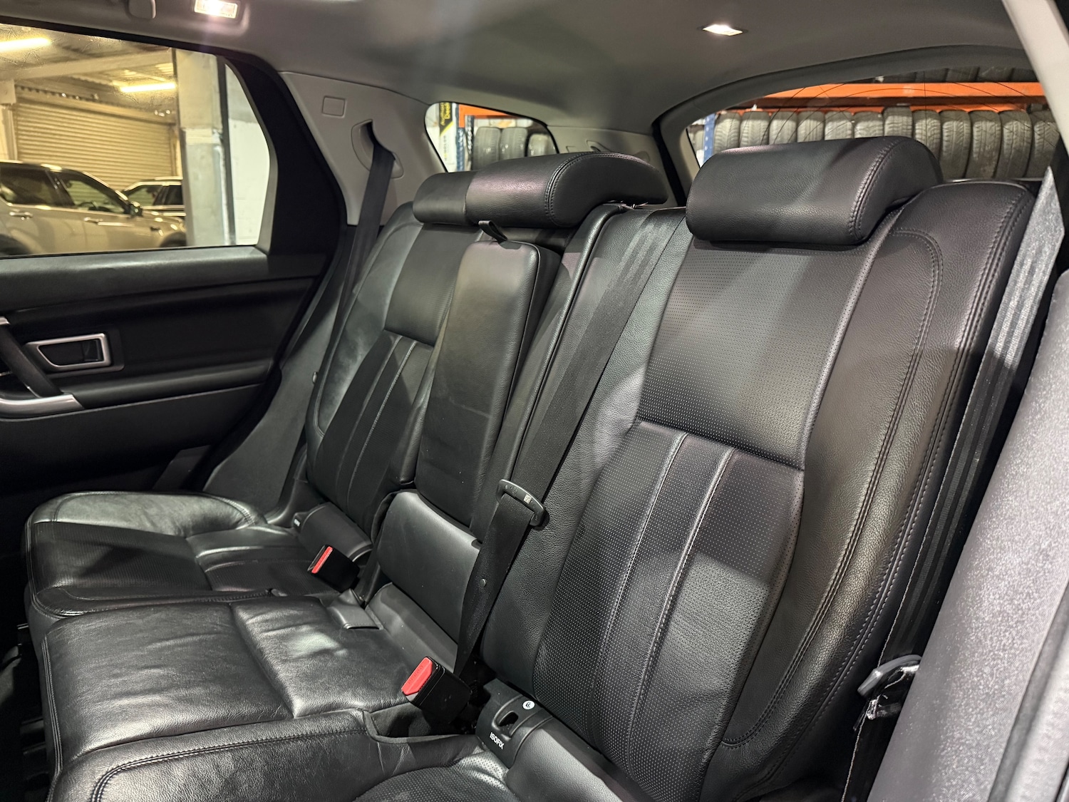 Used Land Rover Discovery Sport 2017 for sale - 77557328: Photo 14