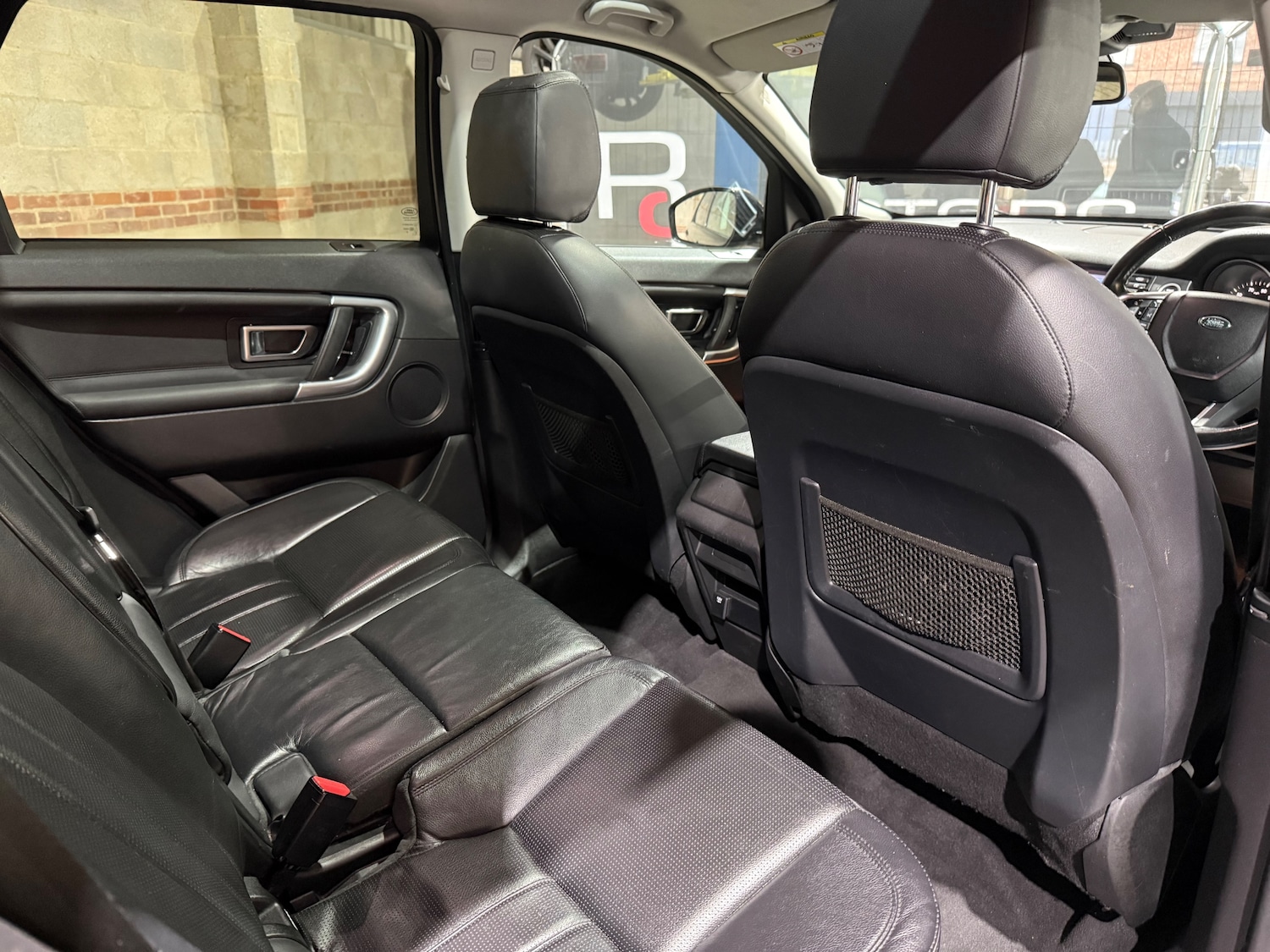 Used Land Rover Discovery Sport 2017 for sale - 77557328: Photo 22