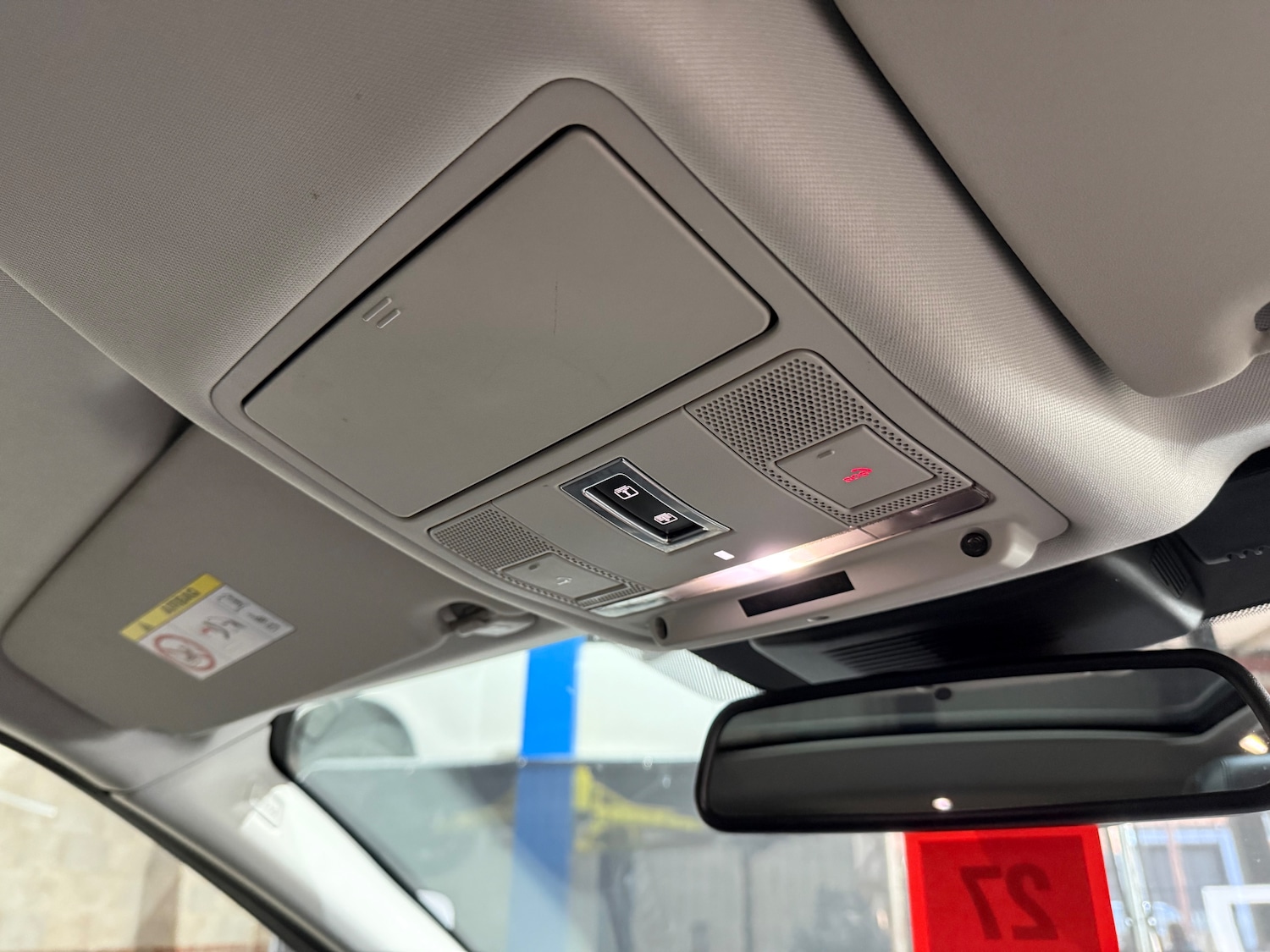 Used Land Rover Discovery Sport 2017 for sale - 77557328: Photo 48