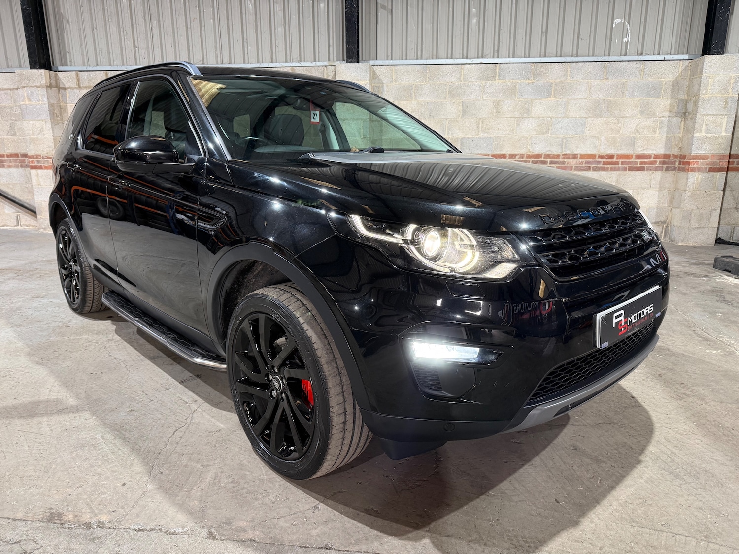 Used Land Rover Discovery Sport 2017 for sale - 77557328: Photo 55