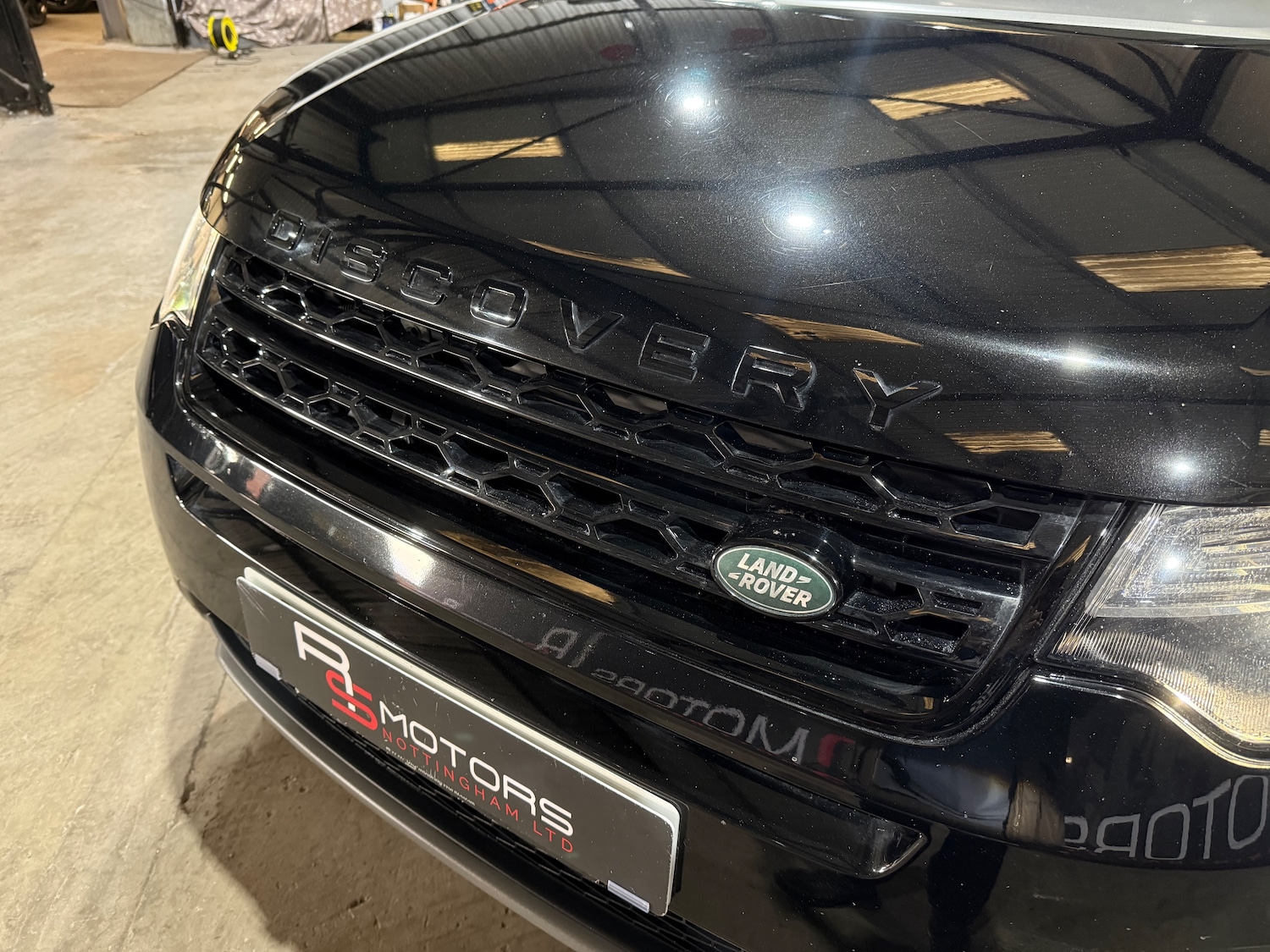 Used Land Rover Discovery Sport 2017 for sale - 77557328: Photo 57