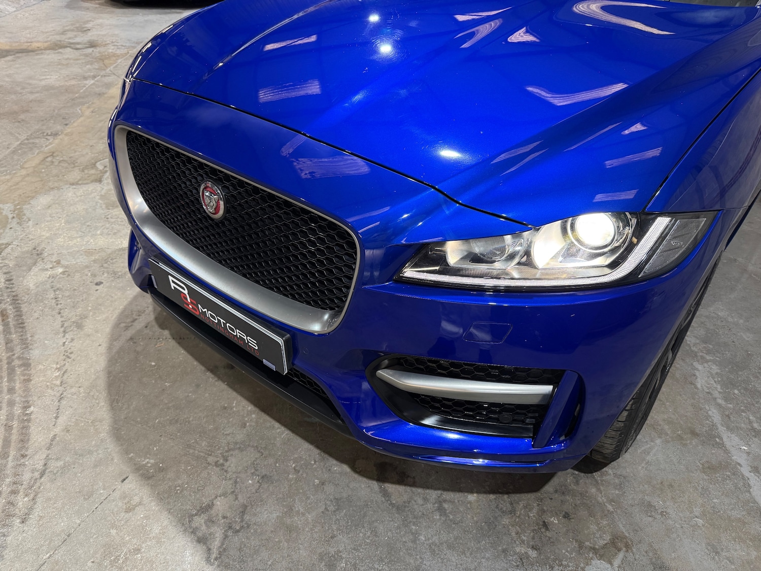 Used Jaguar F-Pace 2018 for sale - 76851351: Photo 63
