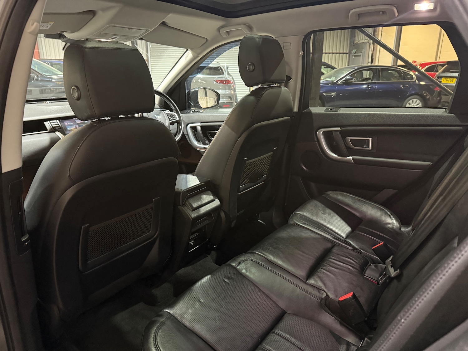 Used Land Rover Discovery Sport 2016 for sale - 76090062: Photo 15