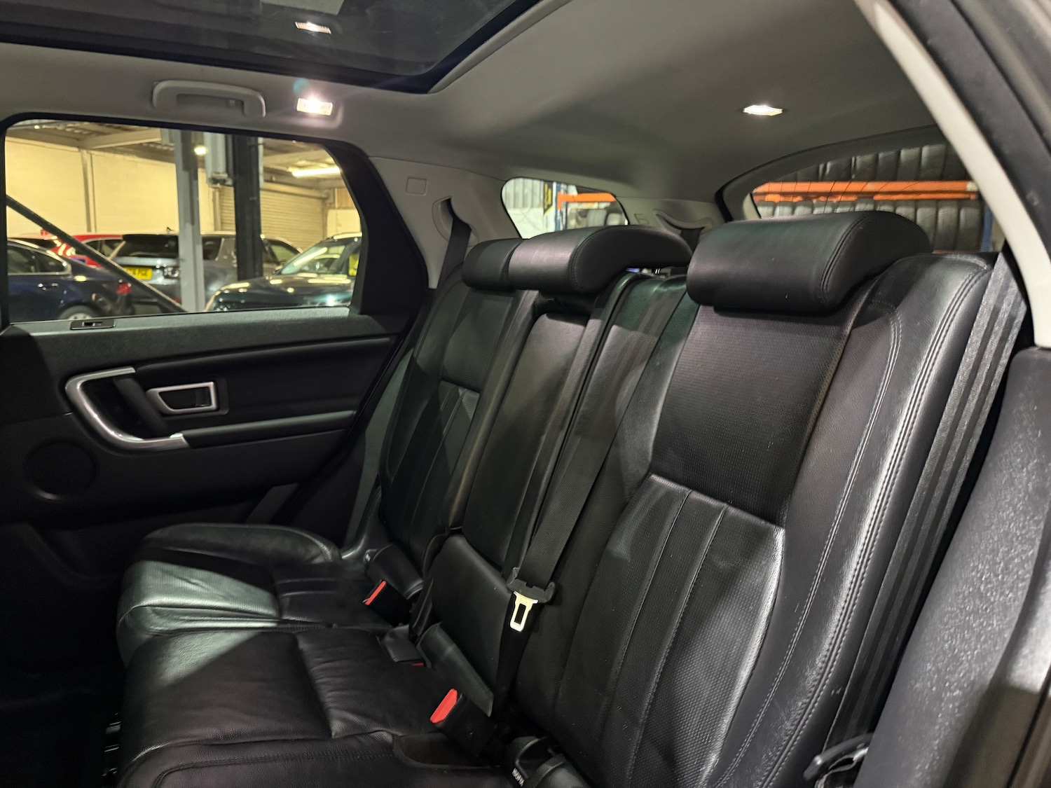 Used Land Rover Discovery Sport 2016 for sale - 76090062: Photo 16